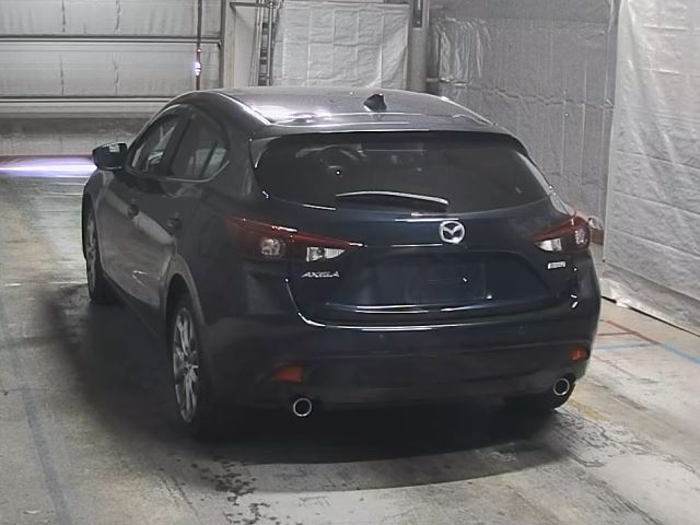 MAZDA AXELA 2015