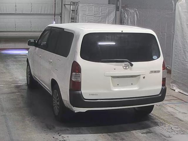 TOYOTA SUCCEED 2020