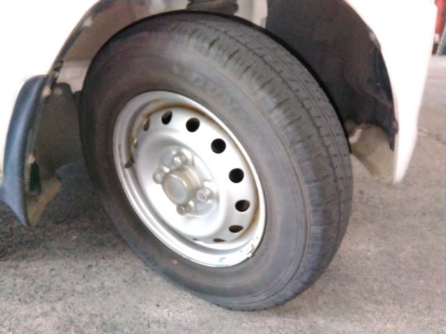 MITSUBISHI MINICAB VAN 2012