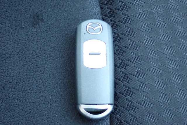 MAZDA DEMIO 2018