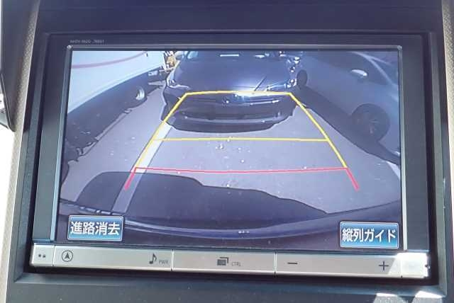 TOYOTA VELLFIRE 2013