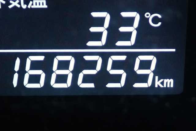 TOYOTA VELLFIRE 2013