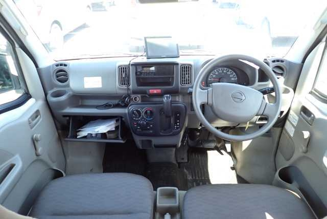 NISSAN CLIPPER VAN 2017
