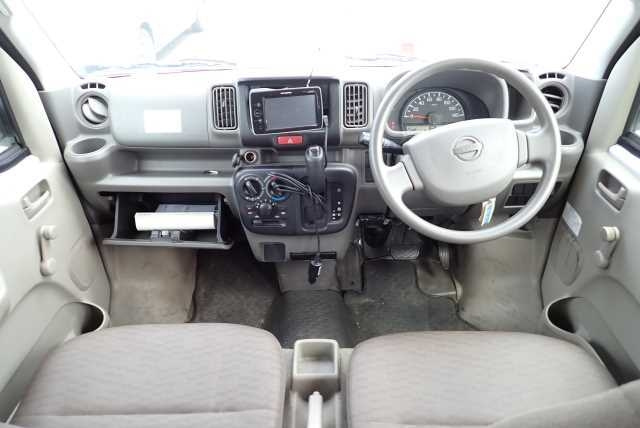 NISSAN CLIPPER VAN 2017