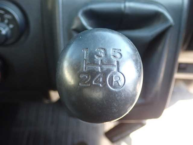 TOYOTA REGIUS ACE VAN 2014