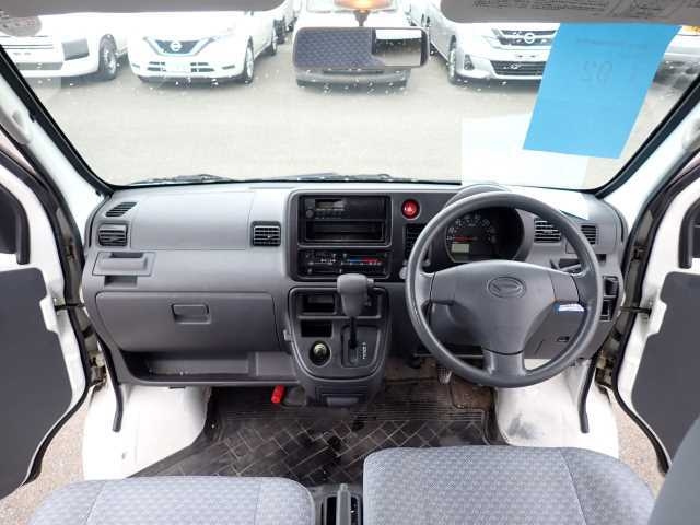DAIHATSU HIJET VAN 2013