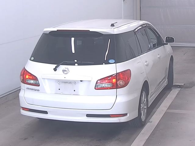 NISSAN WINGROAD 2011