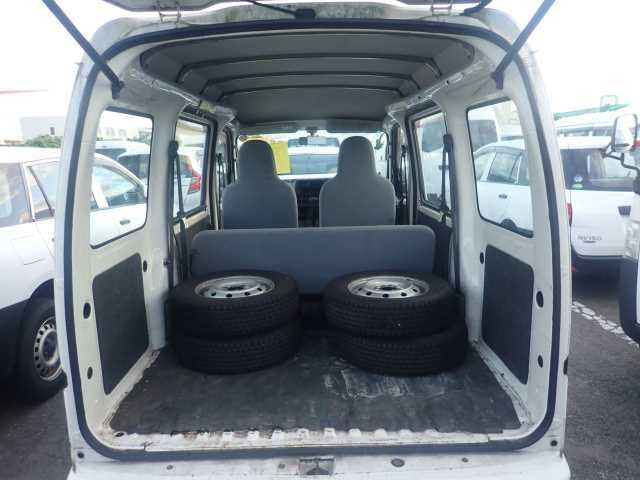 DAIHATSU HIJET VAN 2014