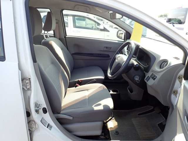 DAIHATSU MIRA E S 2013