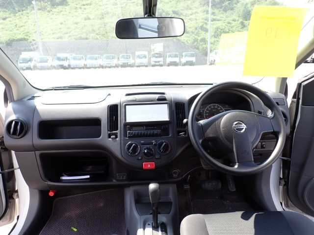 NISSAN AD 2013