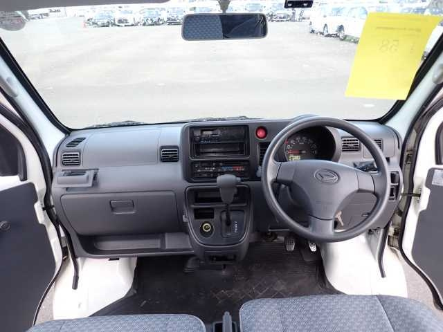 DAIHATSU HIJET VAN 2012
