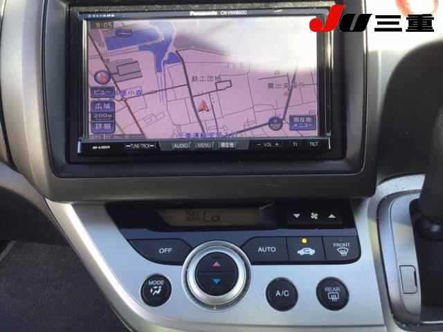HONDA STREAM 2011