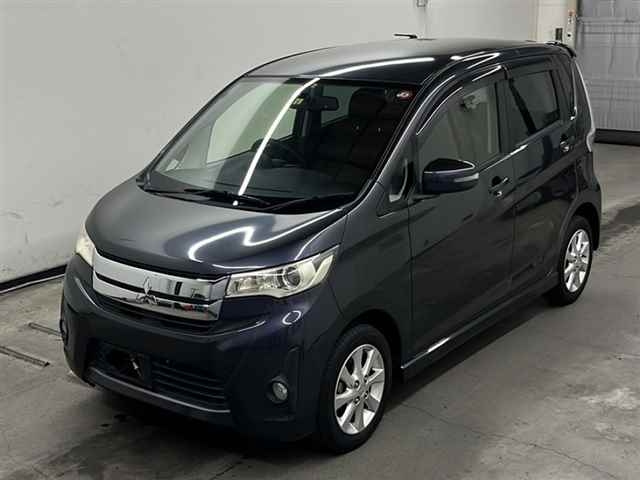 MITSUBISHI EK CUSTOM 2013