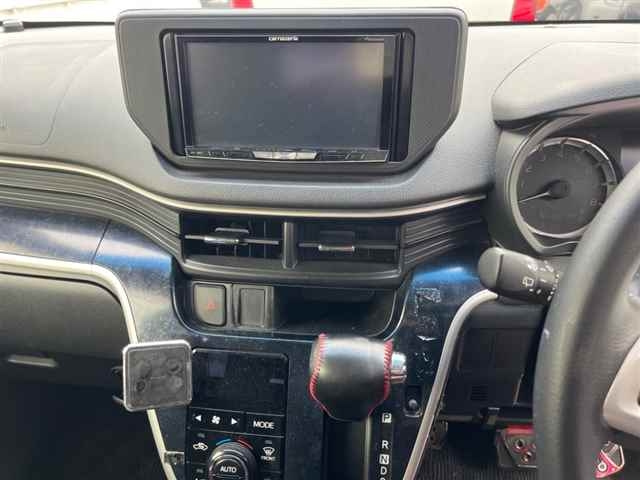 DAIHATSU MOVE 2015