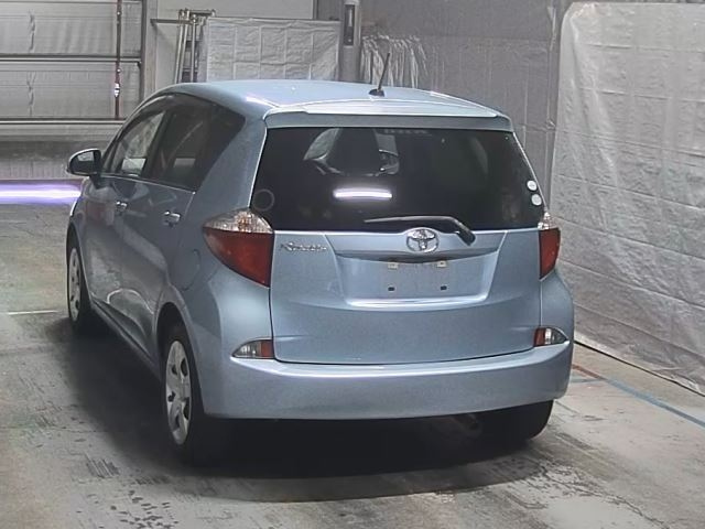 TOYOTA RACTIS 2011