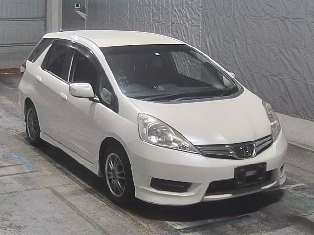 HONDA FIT SHUTTLE 2011