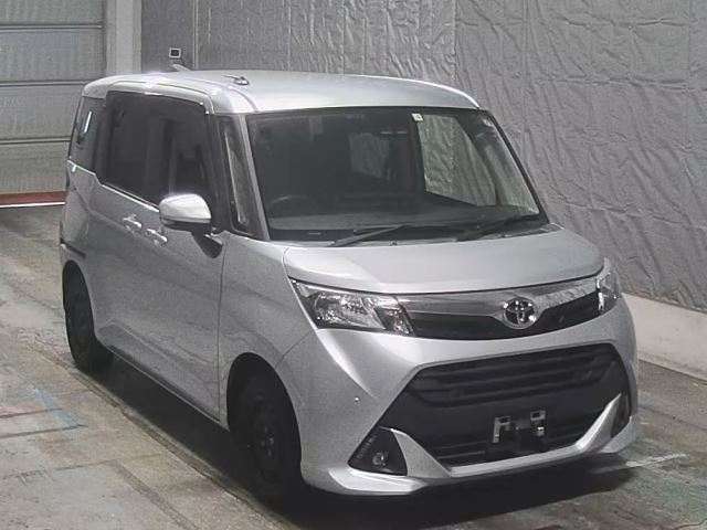 TOYOTA TANK 2019