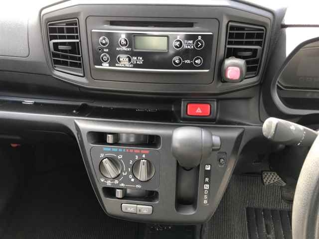 DAIHATSU MIRA E S 2019