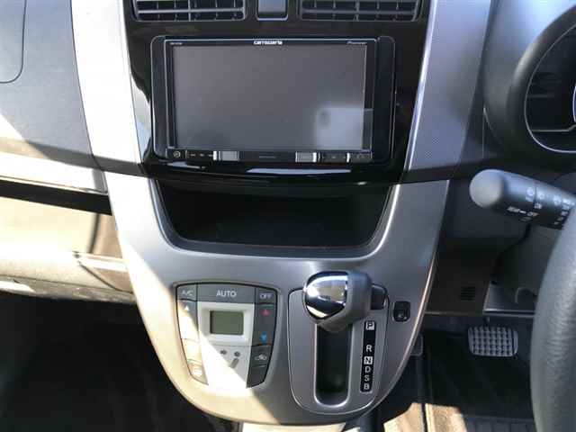 DAIHATSU MOVE 2013