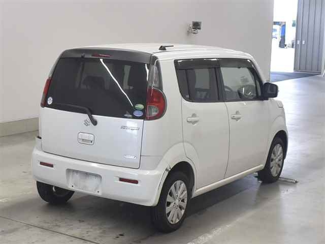 SUZUKI MRWAGON 2015