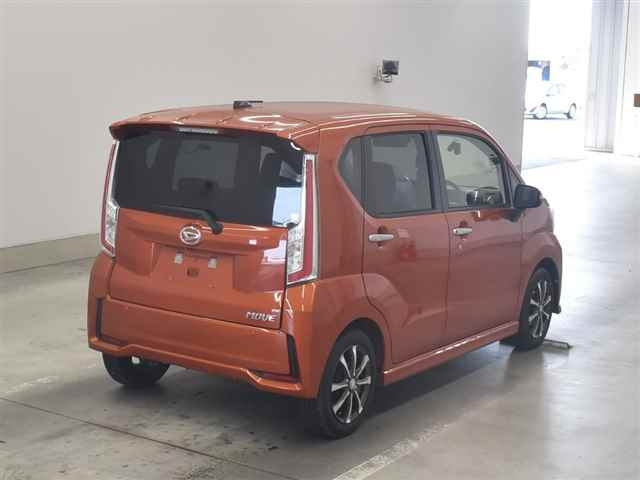 DAIHATSU MOVE 2015