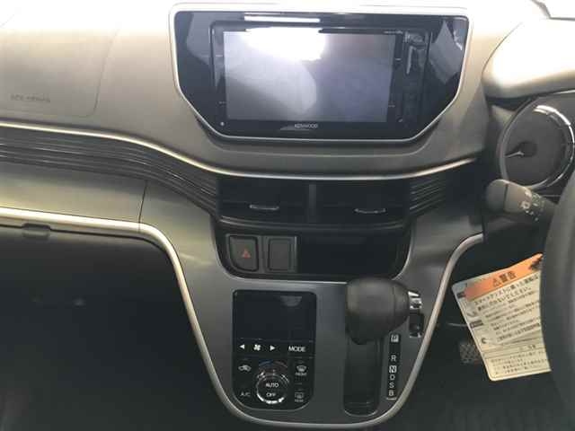 DAIHATSU MOVE 2015