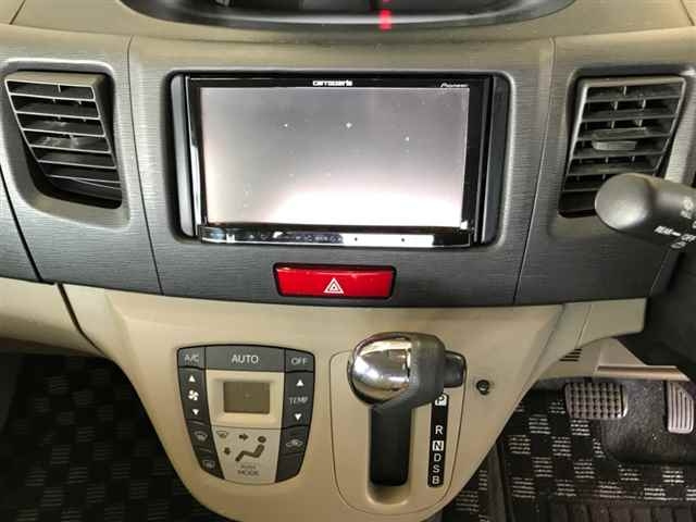 DAIHATSU MOVE 2011