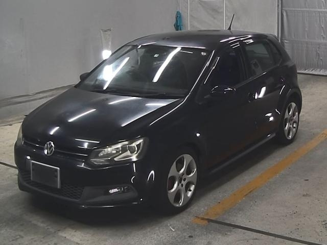 VOLKSWAGEN POLO 2011