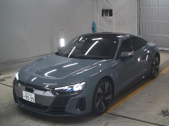AUDI E-TRON 2022
