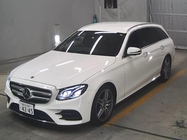 MERCEDES BENZ E CLASS WAGON 2017