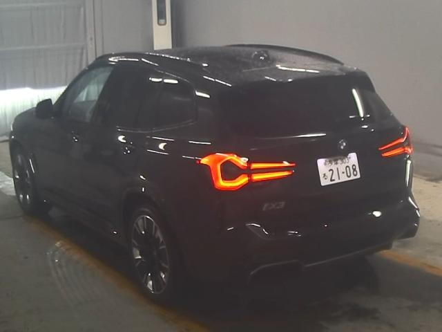 BMW IX3 2022