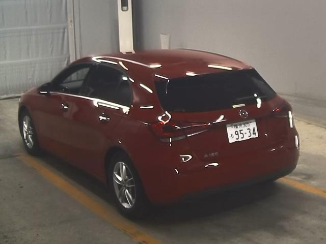MERCEDES BENZ A CLASS 2018