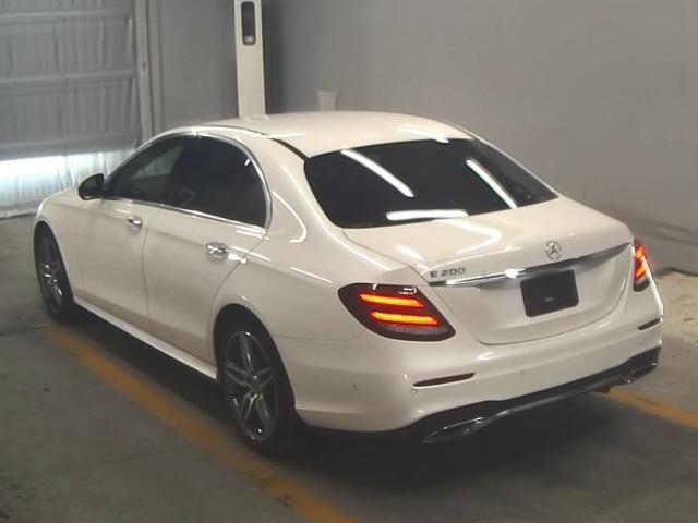 MERCEDES BENZ E CLASS 2019