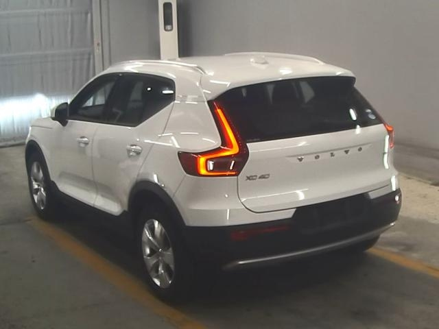 VOLVO XC40 2019