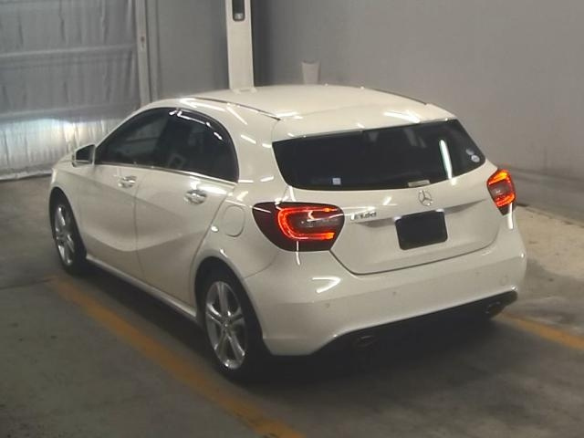 MERCEDES BENZ A CLASS 2015