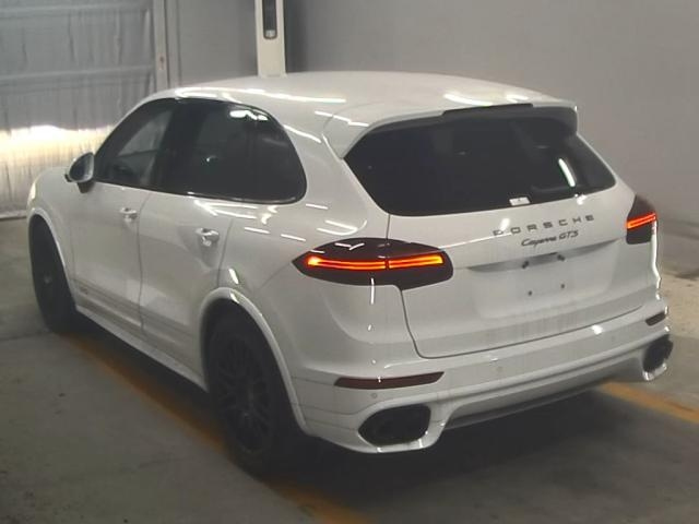 PORSCHE CAYENNE 2015