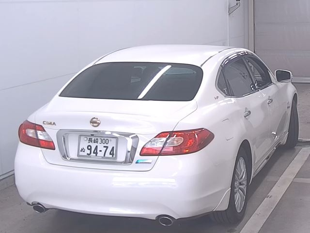 NISSAN CIMA 2014