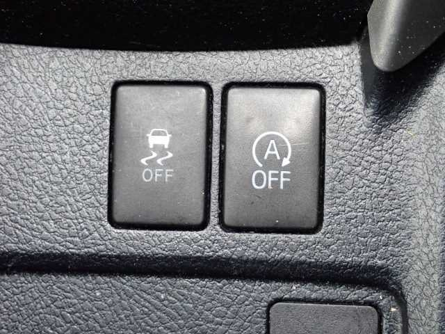 TOYOTA COROLLA FIELDER 2016