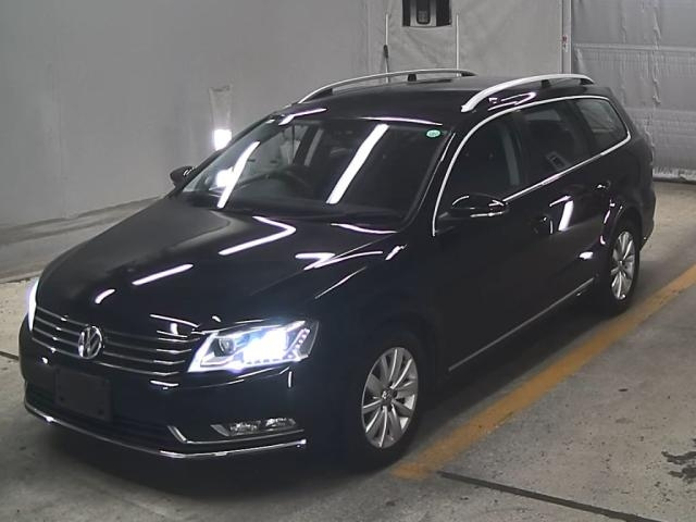 VOLKSWAGEN PASSAT VARIANT 2012