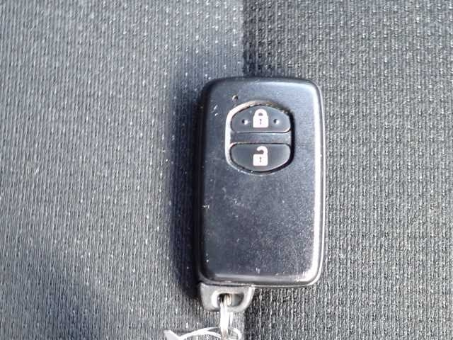 TOYOTA COROLLA FIELDER 2020