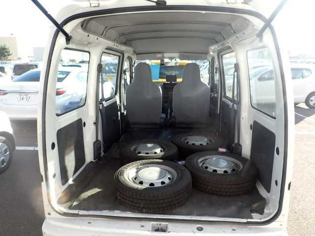 DAIHATSU HIJET VAN 2014