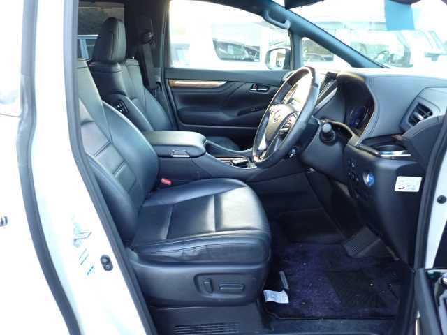 TOYOTA ALPHARD 2015