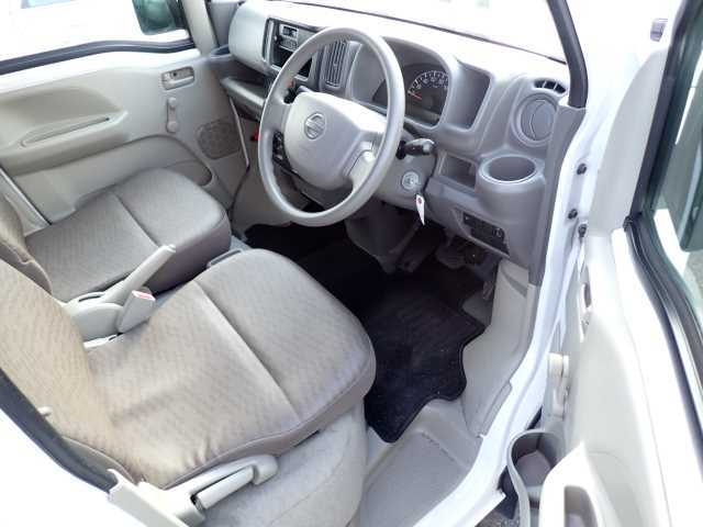 NISSAN CLIPPER VAN 2015