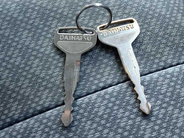 DAIHATSU HIJET VAN 2014