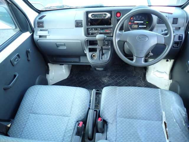 DAIHATSU HIJET VAN 2014