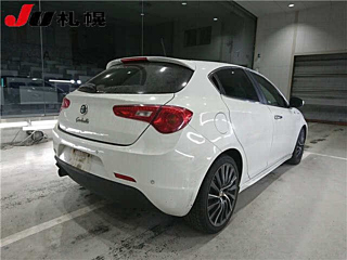 Заказать ALFAROMEO GIULIETTA