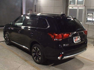 Заказать MITSUBISHI OUTLANDER