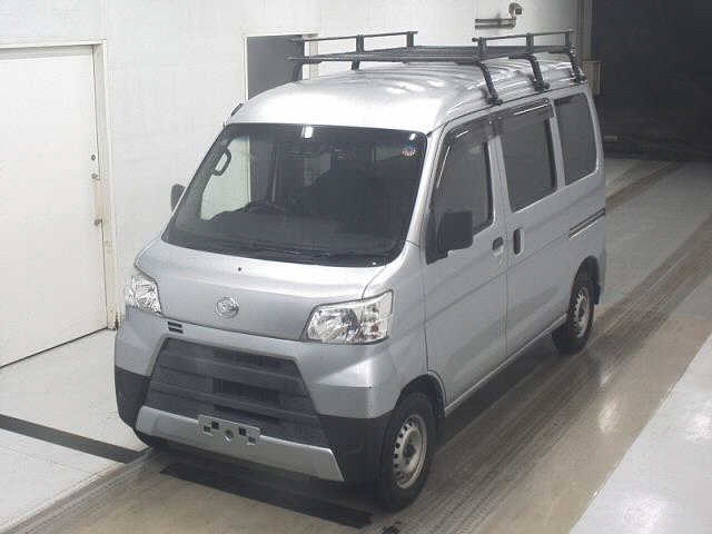 DAIHATSU HIJET VAN 2019
