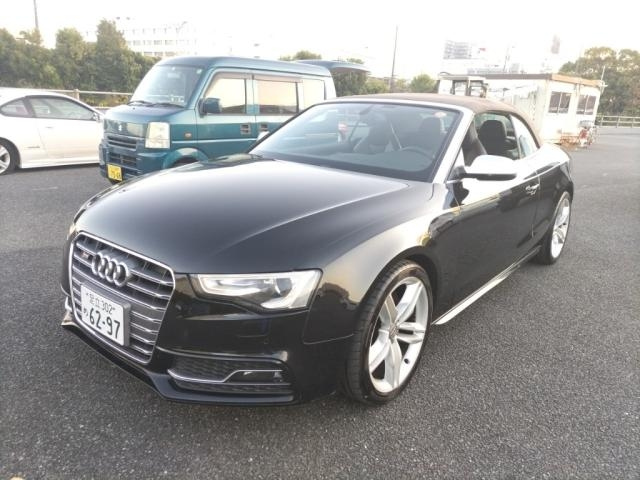 AUDI S5 2012