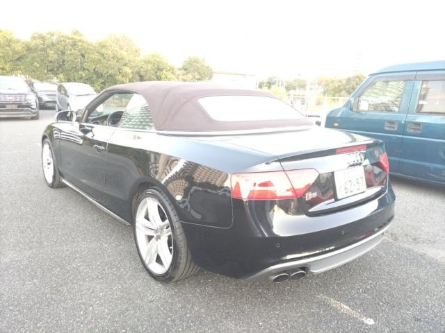 AUDI S5 2012